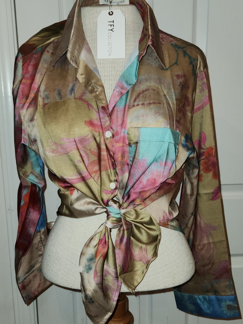 TFY CollectionWomen’s Floral Watercolor Button-Down Shirt - Multi Pink/Green - Picture 2 of 2